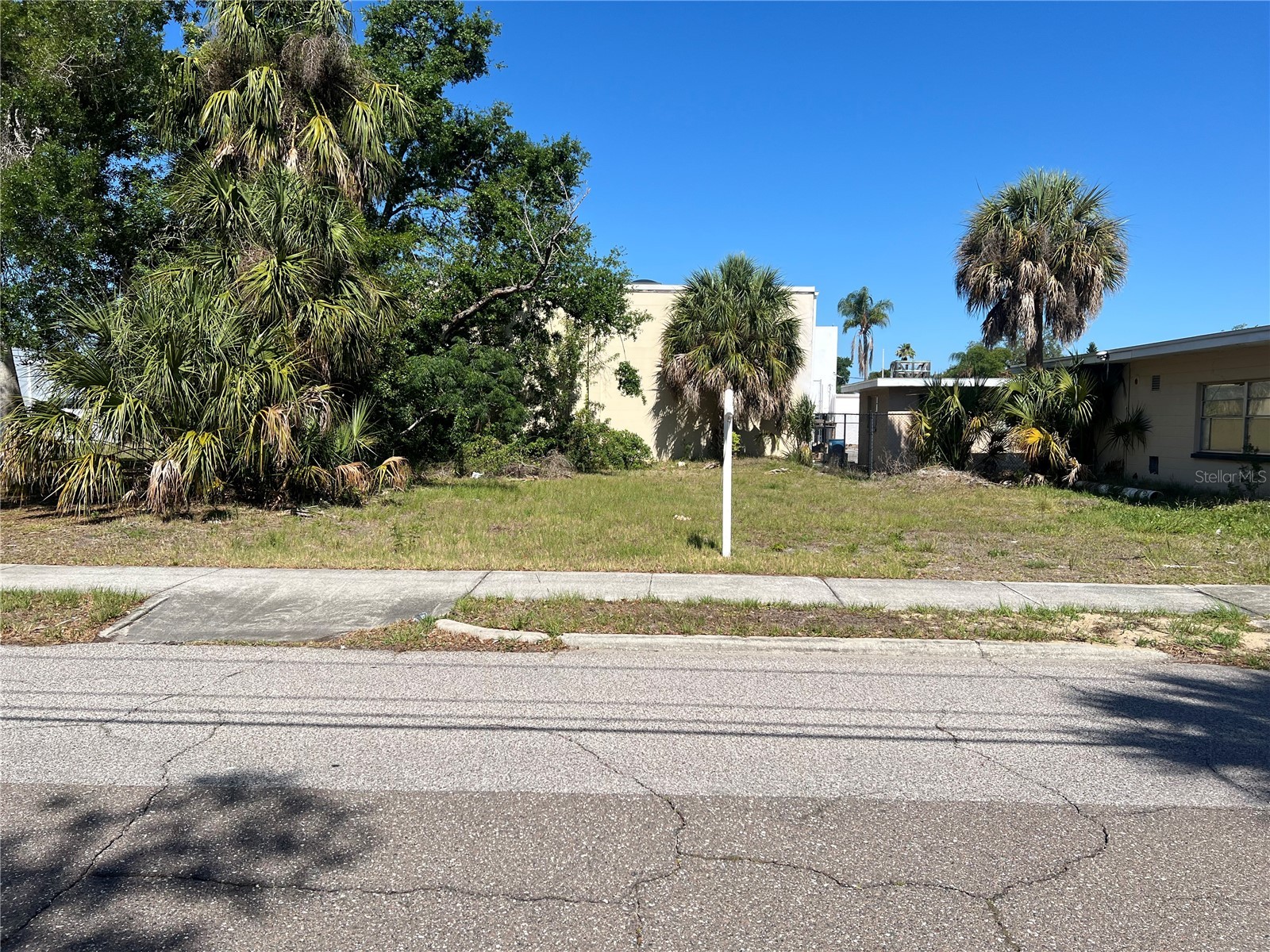 1104 N Garden Street Clearwater FL 33755 TB8515187 image1
