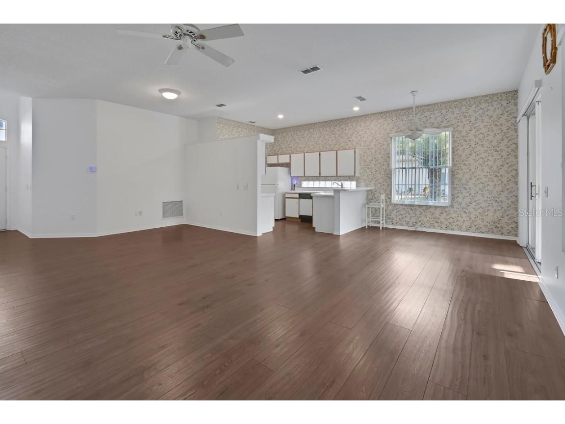 1104 Stillwater Drive Deland FL 32720 V4946131 image9