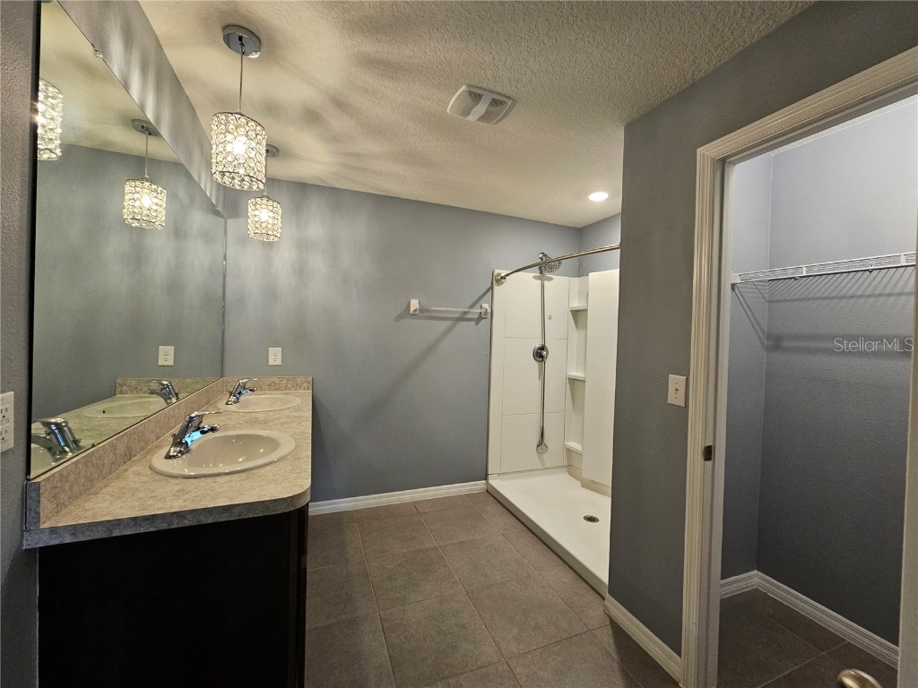 1104 Tidal Rock Avenue Ruskin FL 33570 TB8446778 image25