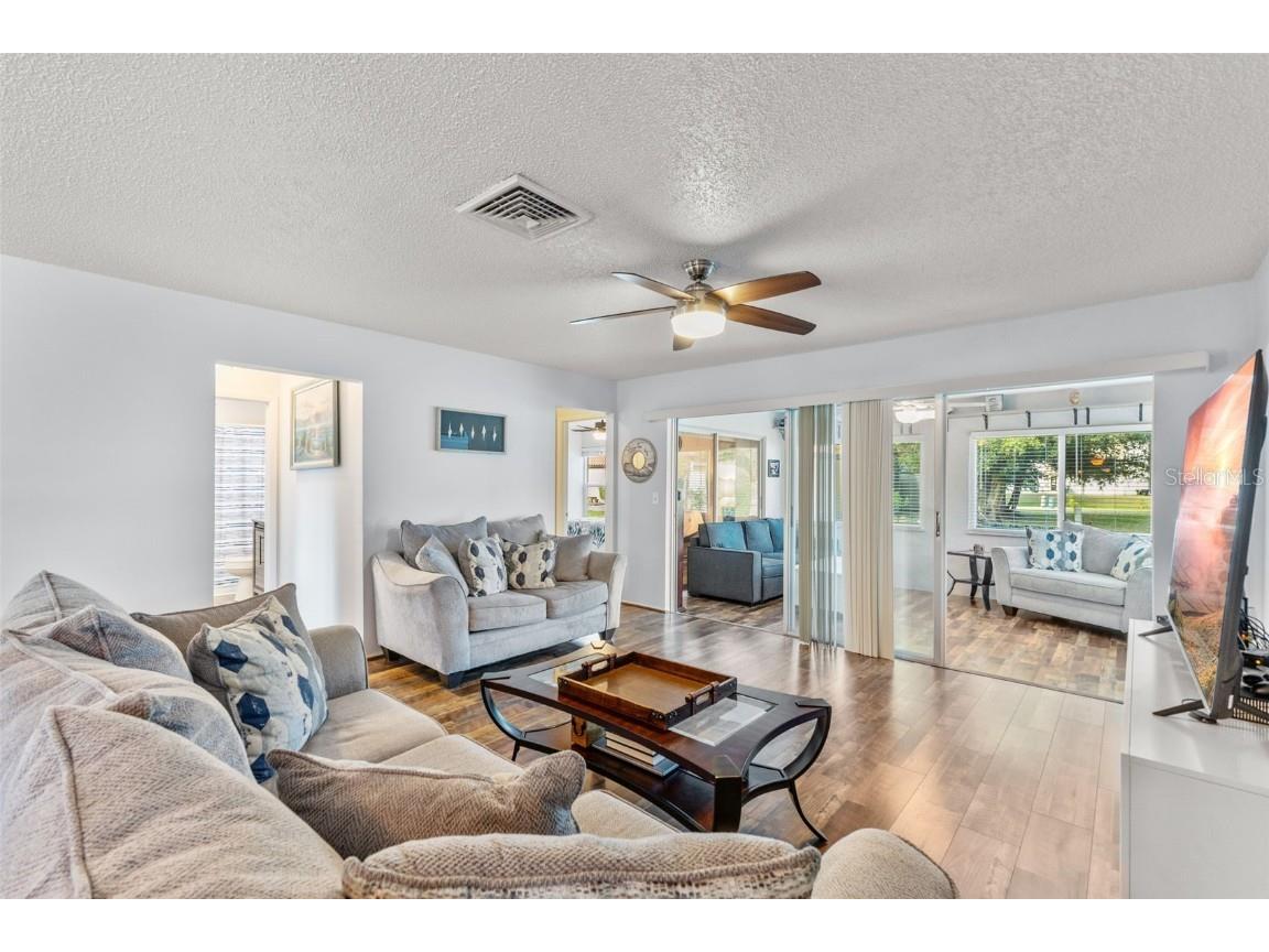 1104 W Faith Circle Bradenton FL 34212 A4670630 image5