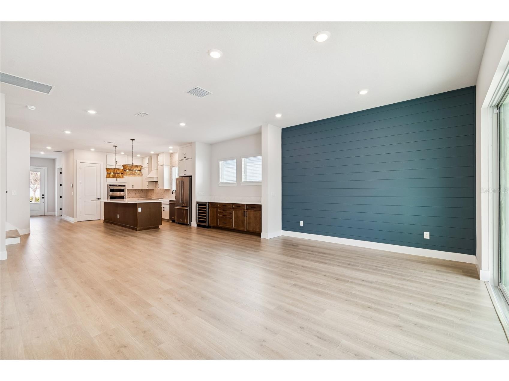 1104 W Ohio Avenue Tampa FL 33603 TB8460349 image14