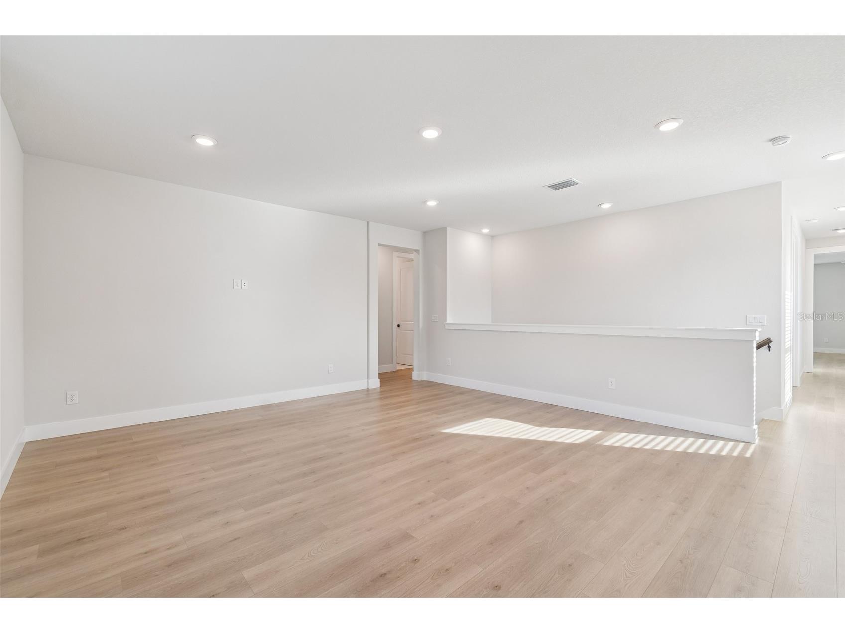 1104 W Ohio Avenue Tampa FL 33603 TB8460349 image19