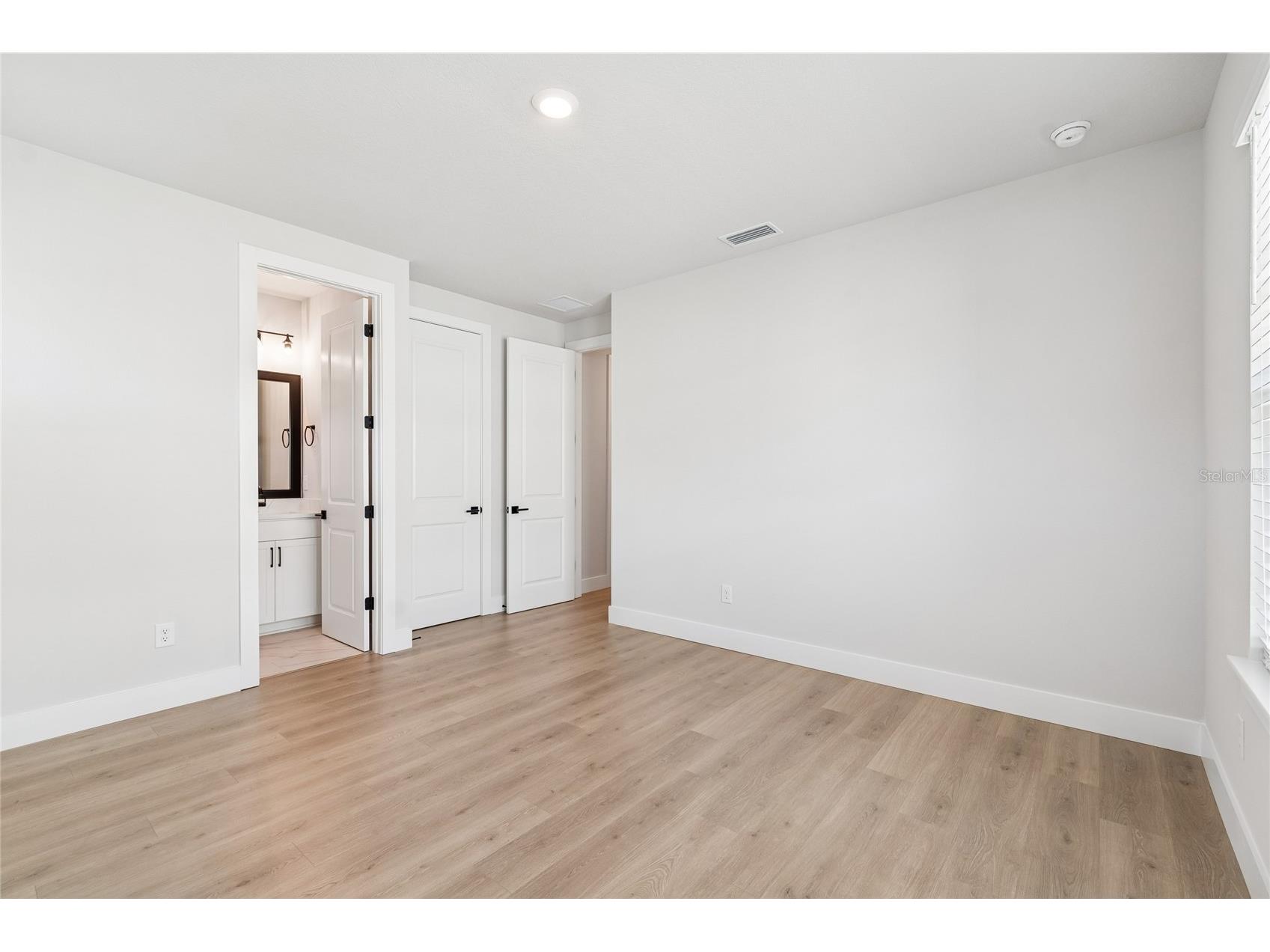1104 W Ohio Avenue Tampa FL 33603 TB8460349 image46