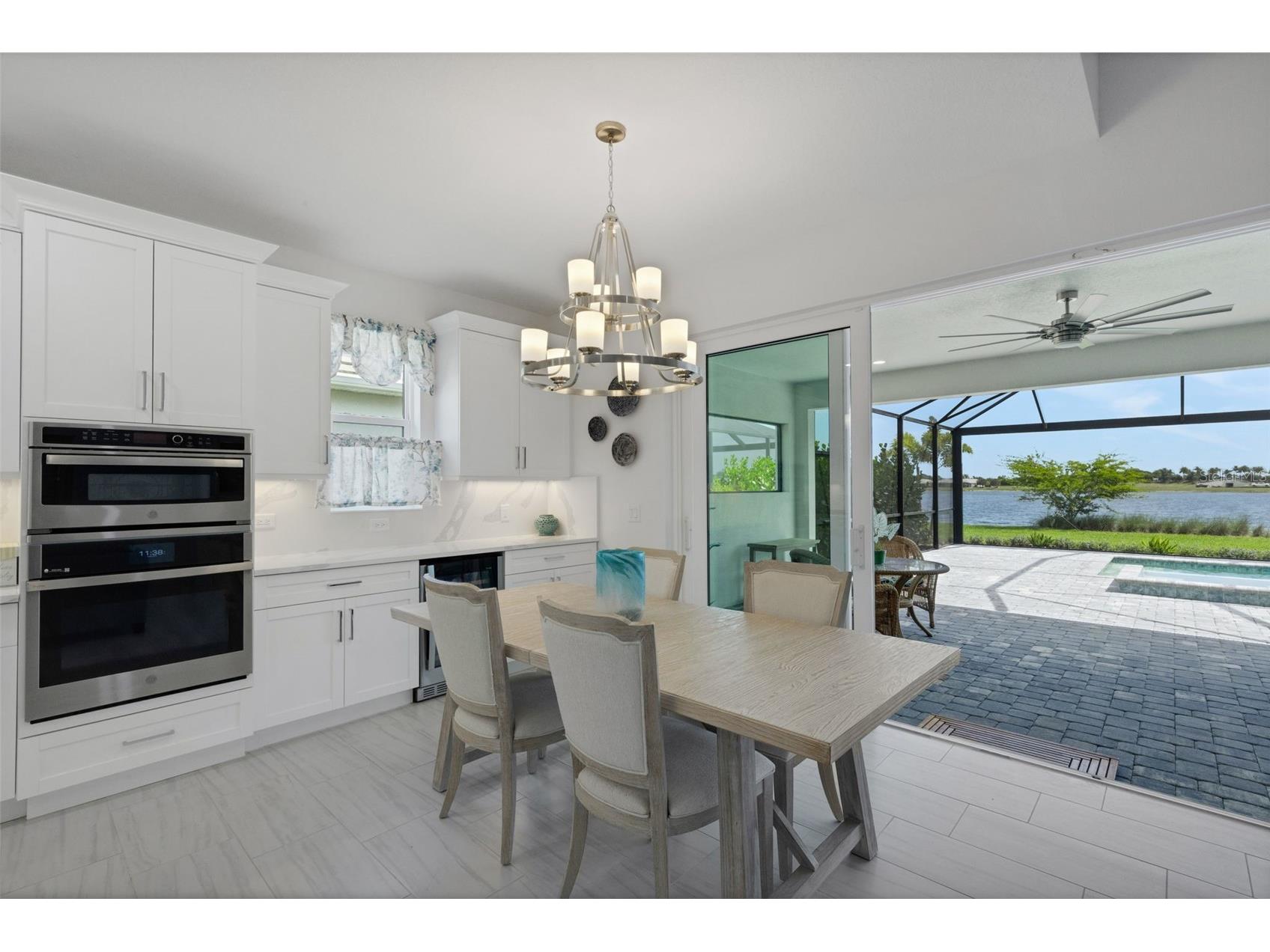 1104 Waterline Court Sarasota FL 34240 A4689875 image15