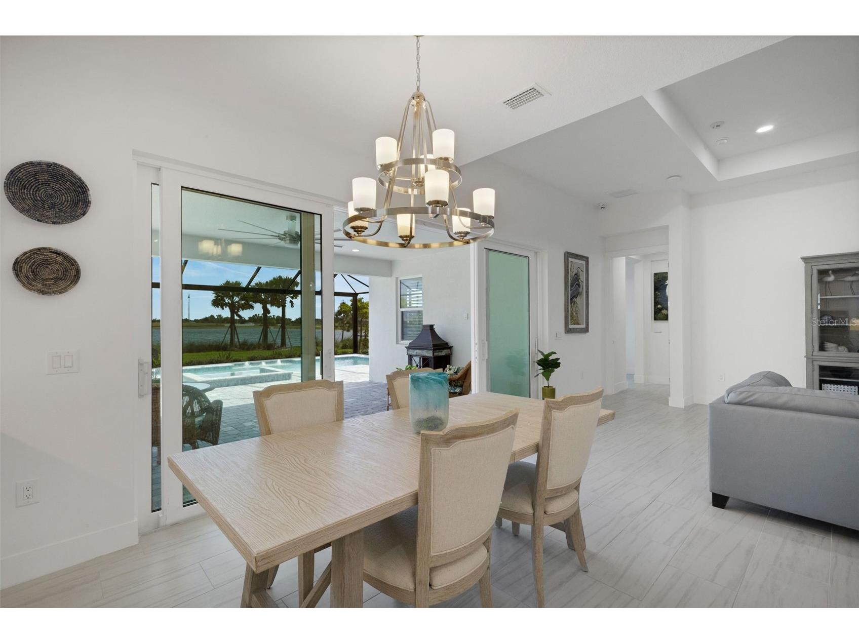 1104 Waterline Court Sarasota FL 34240 A4689875 image16