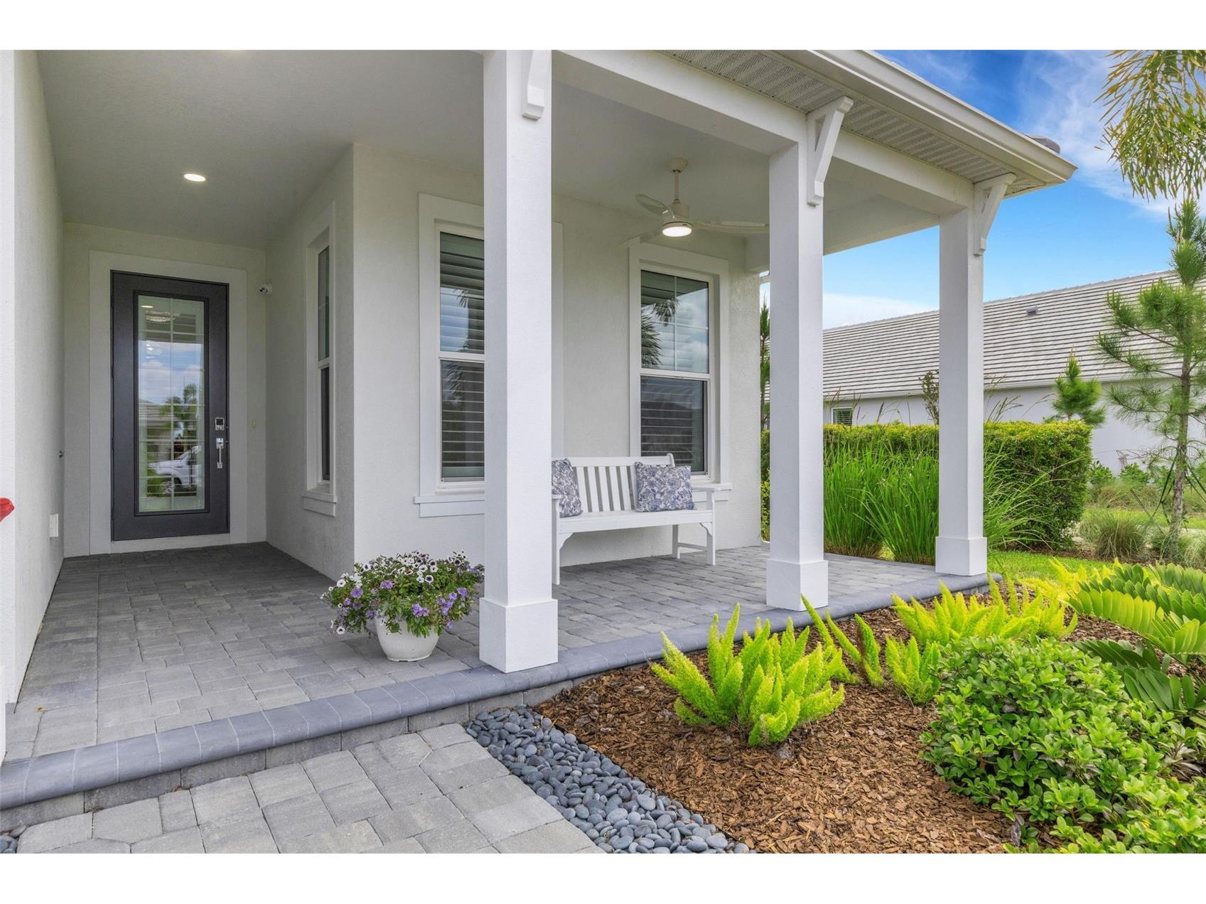 1104 Waterline Court Sarasota FL 34240 A4689875 image4