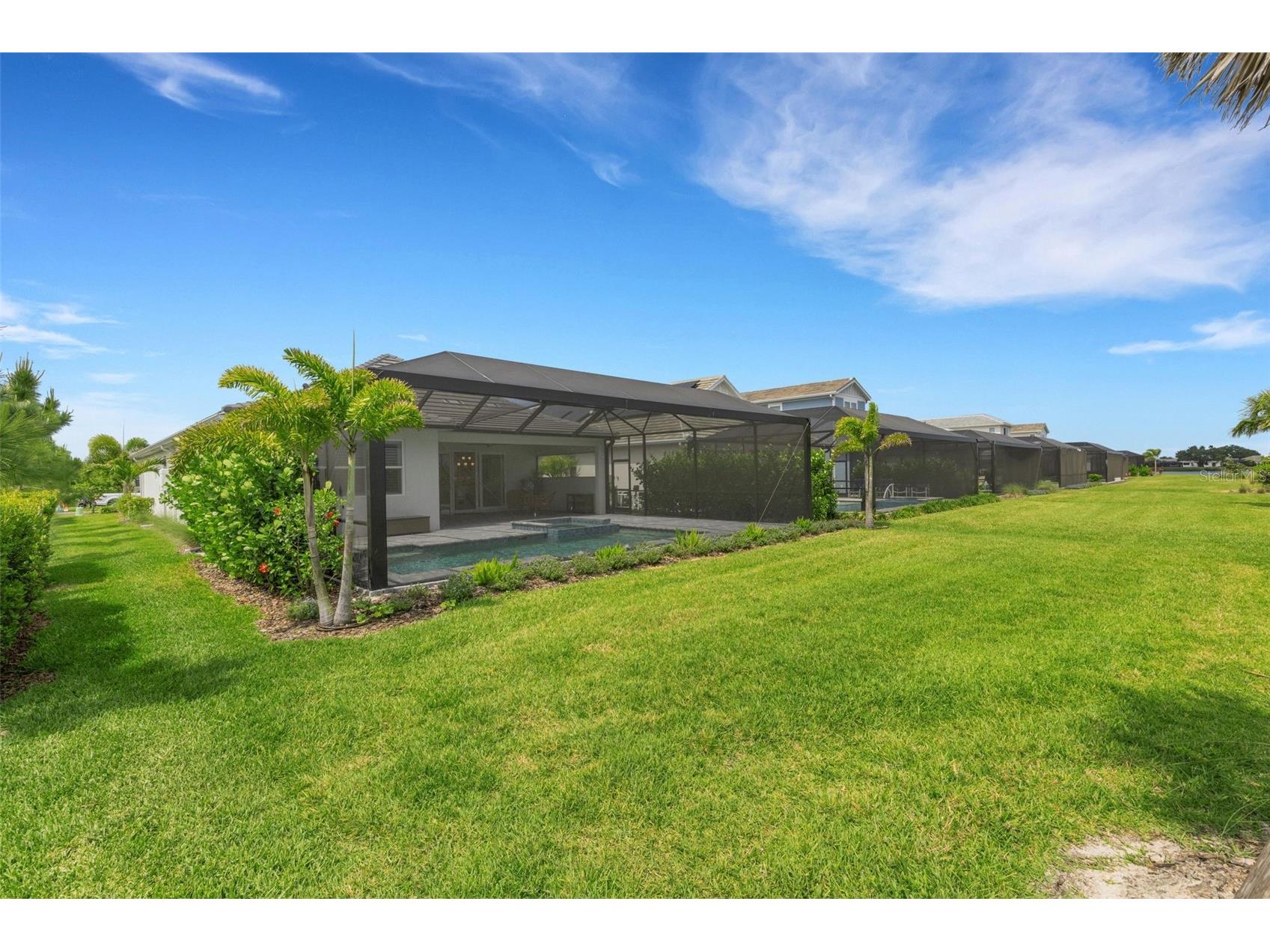 1104 Waterline Court Sarasota FL 34240 A4689875 image45