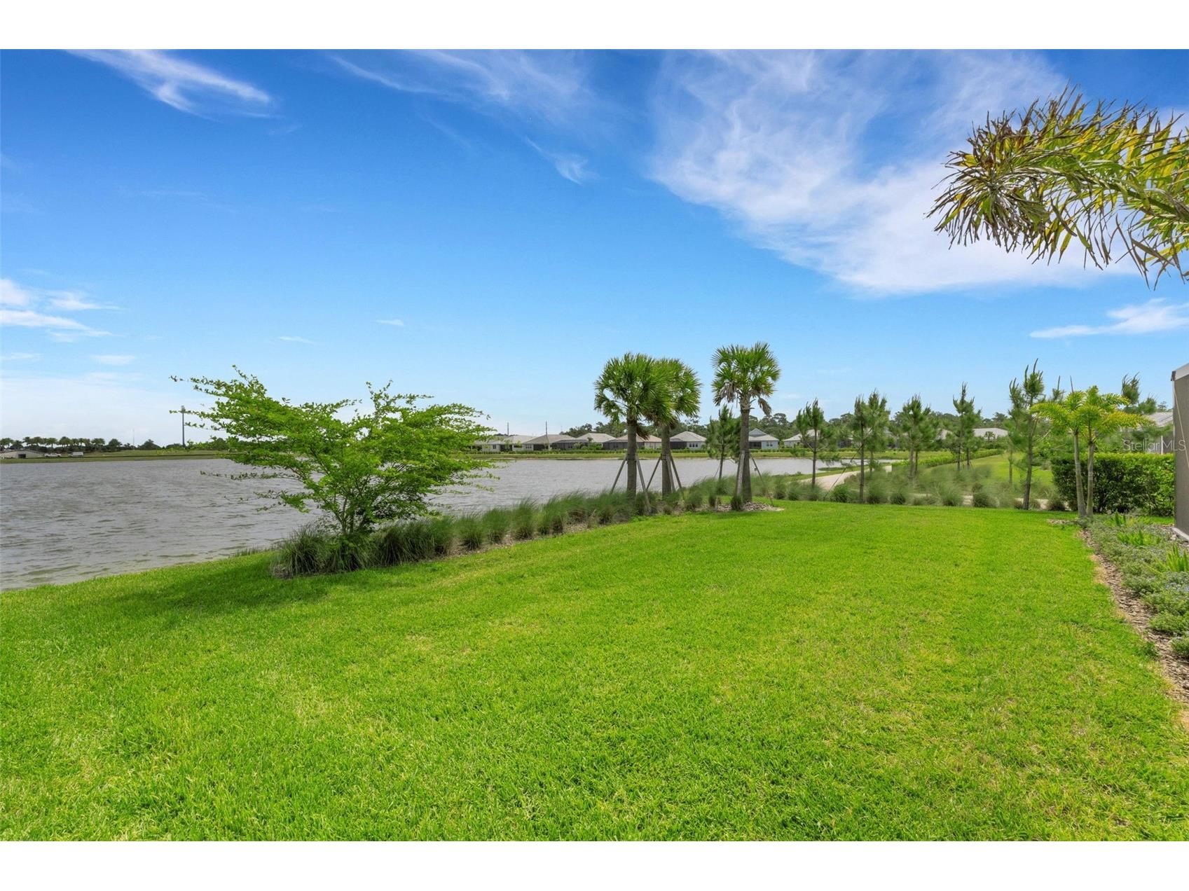 1104 Waterline Court Sarasota FL 34240 A4689875 image47