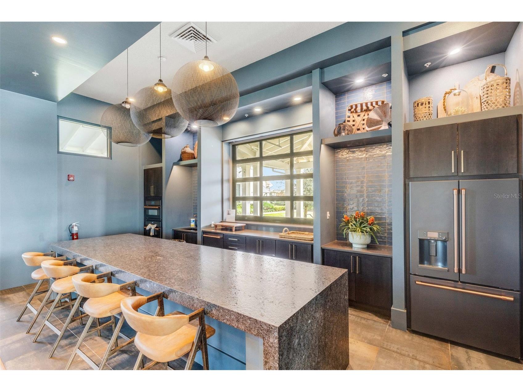 1104 Waterline Court Sarasota FL 34240 A4689875 image57