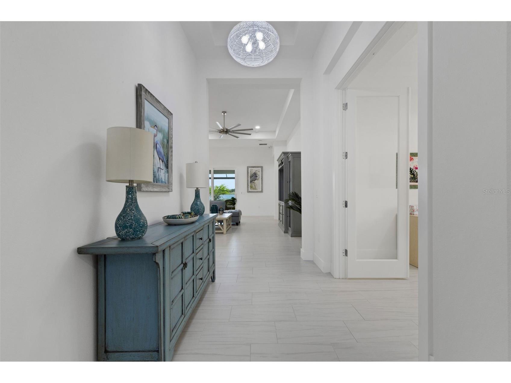 1104 Waterline Court Sarasota FL 34240 A4689875 image6