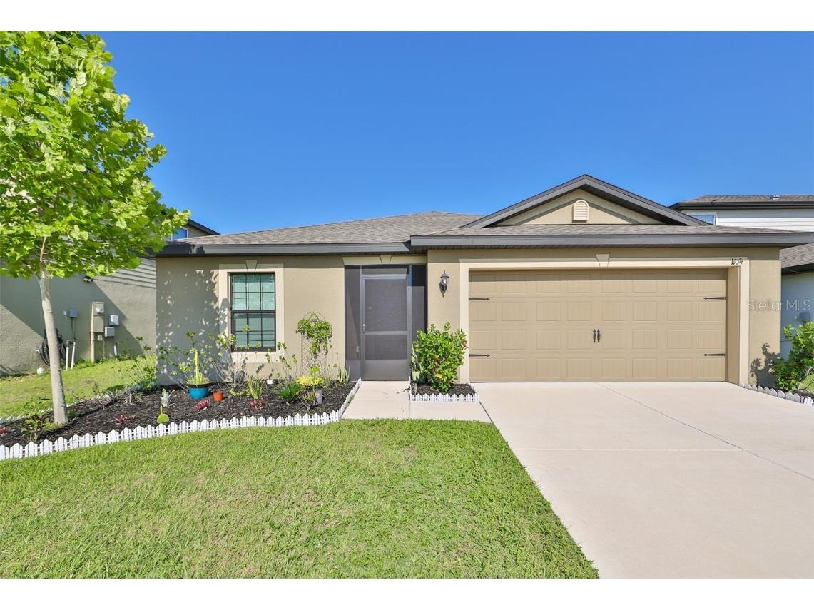 1104 Wynnmere Meadow Place Ruskin FL 33570 T3452022 image1