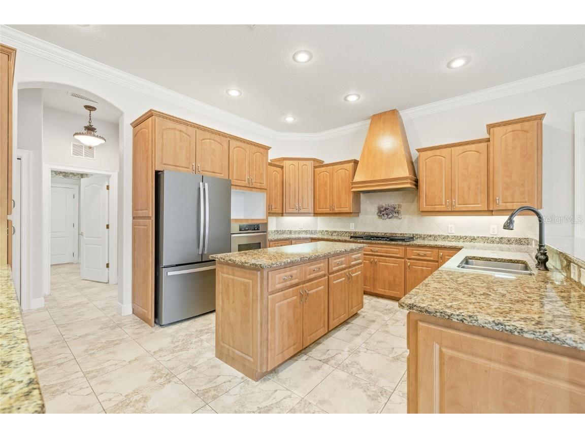 11040 Fulton Avenue Weeki Wachee FL 34613 TB8446999 image13