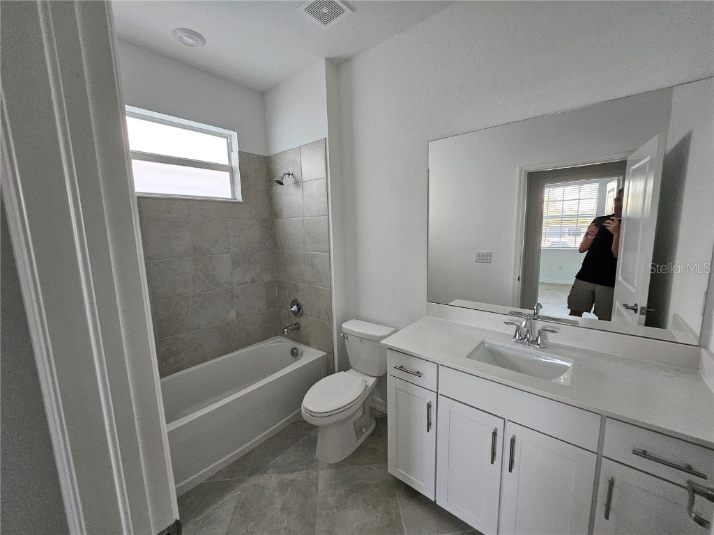 11044 Pinot Drive Venice FL 34293 A4656639 image16