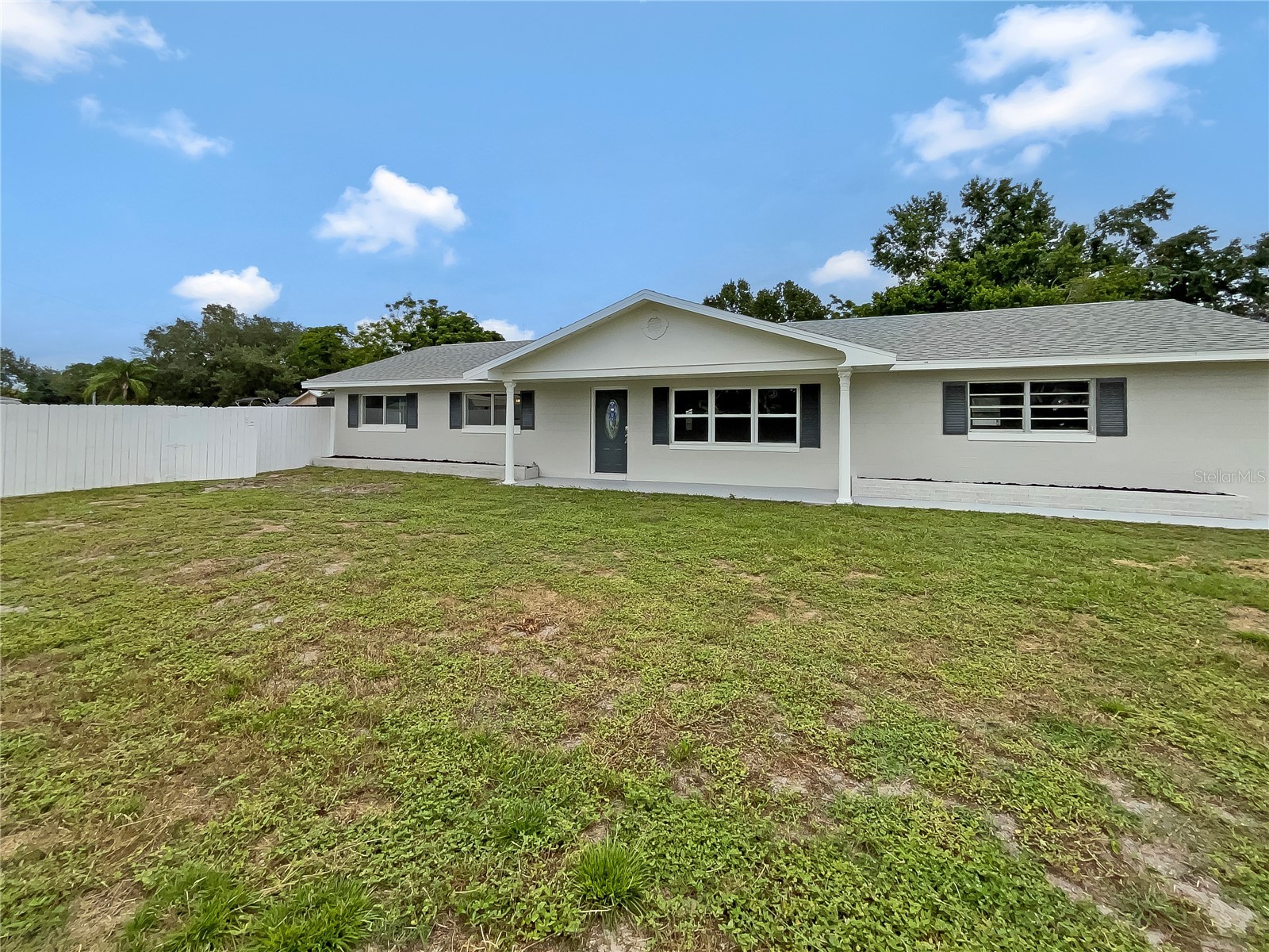 11045 Lake Eustis Drive Leesburg FL 34788 O6326066 image1