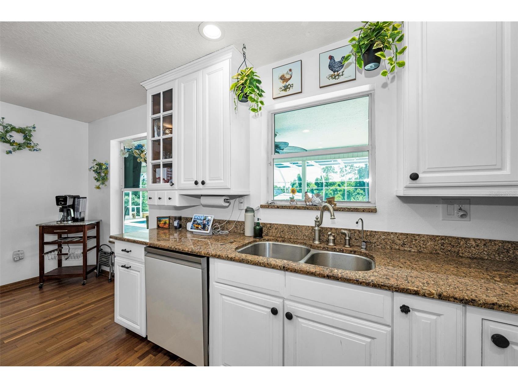 11046 Lakeview Drive New Port Richey FL 34654 W7885932 image23