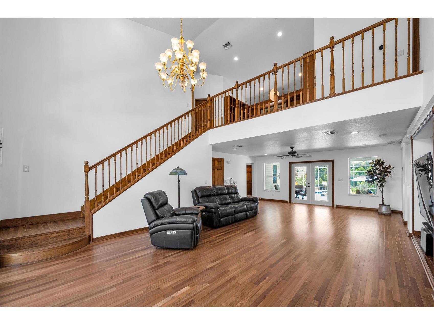 11046 Lakeview Drive New Port Richey FL 34654 W7885932 image7