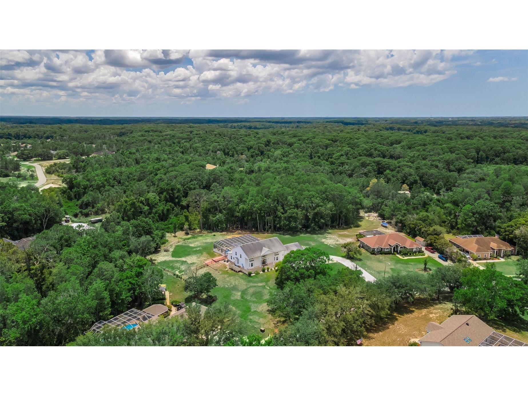11046 Lakeview Drive New Port Richey FL 34654 W7885932 image86