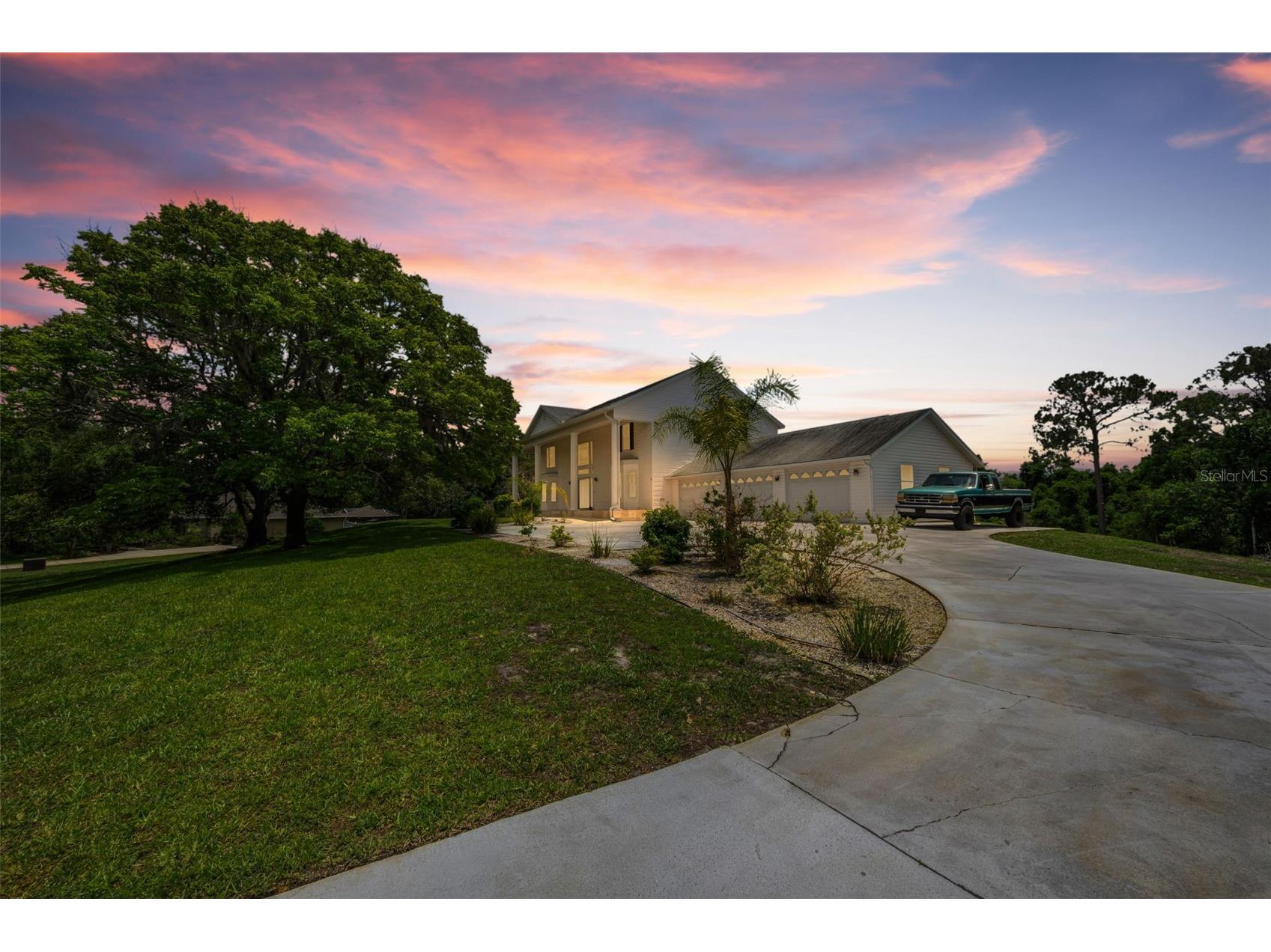 11046 Lakeview Drive New Port Richey FL 34654 W7885932 image88
