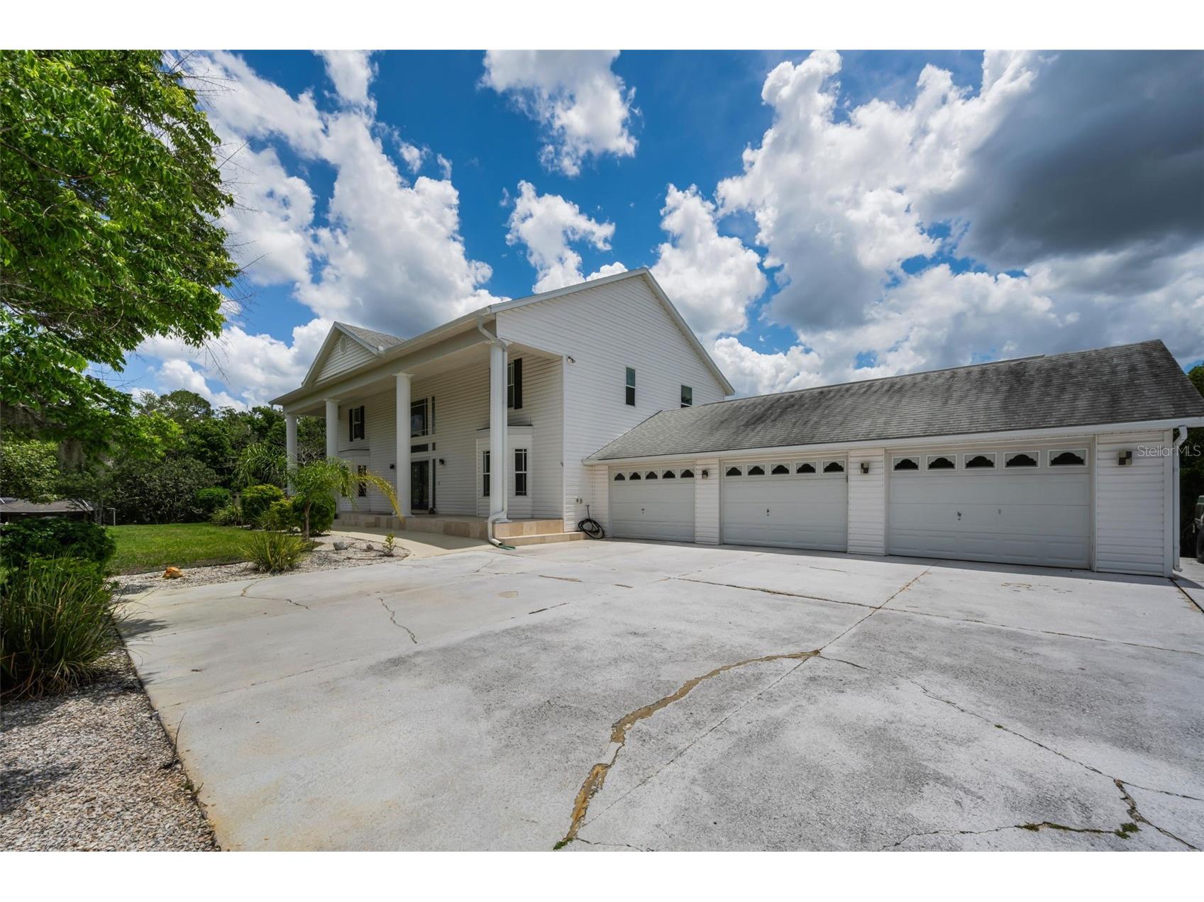 11046 Lakeview Drive New Port Richey FL 34654 W7885932 image89