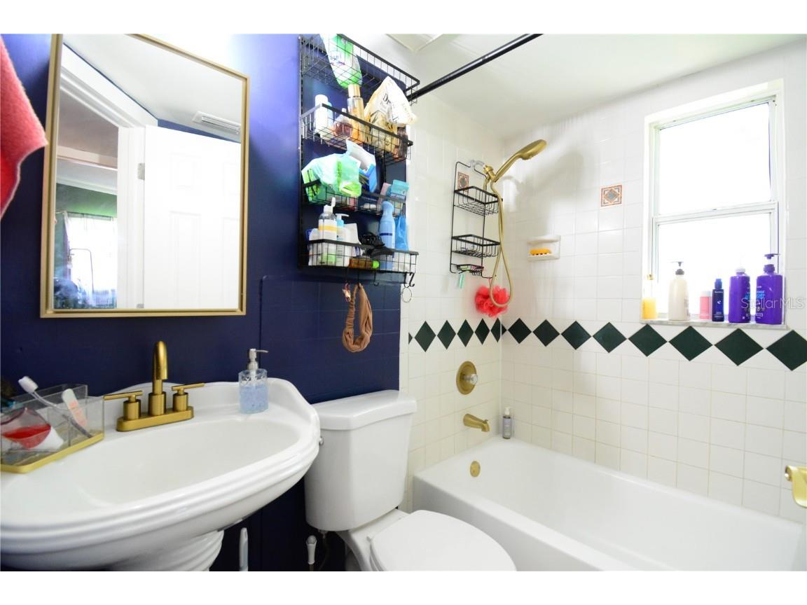 11048 105th Lane Largo FL 33773 TB8429885 image11