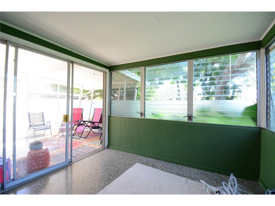 11048 105th Lane Largo FL 33773 TB8429885 image12