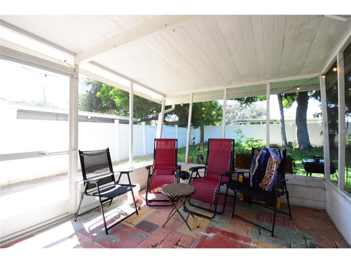 11048 105th Lane Largo FL 33773 TB8429885 image13