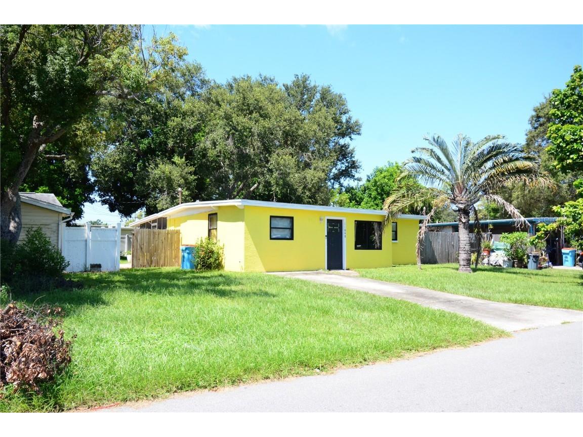 11048 105th Lane Largo FL 33773 TB8429885 image3