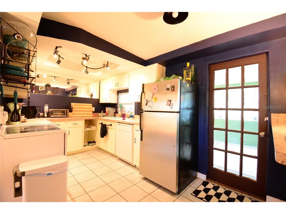 11048 105th Lane Largo FL 33773 TB8429885 image9