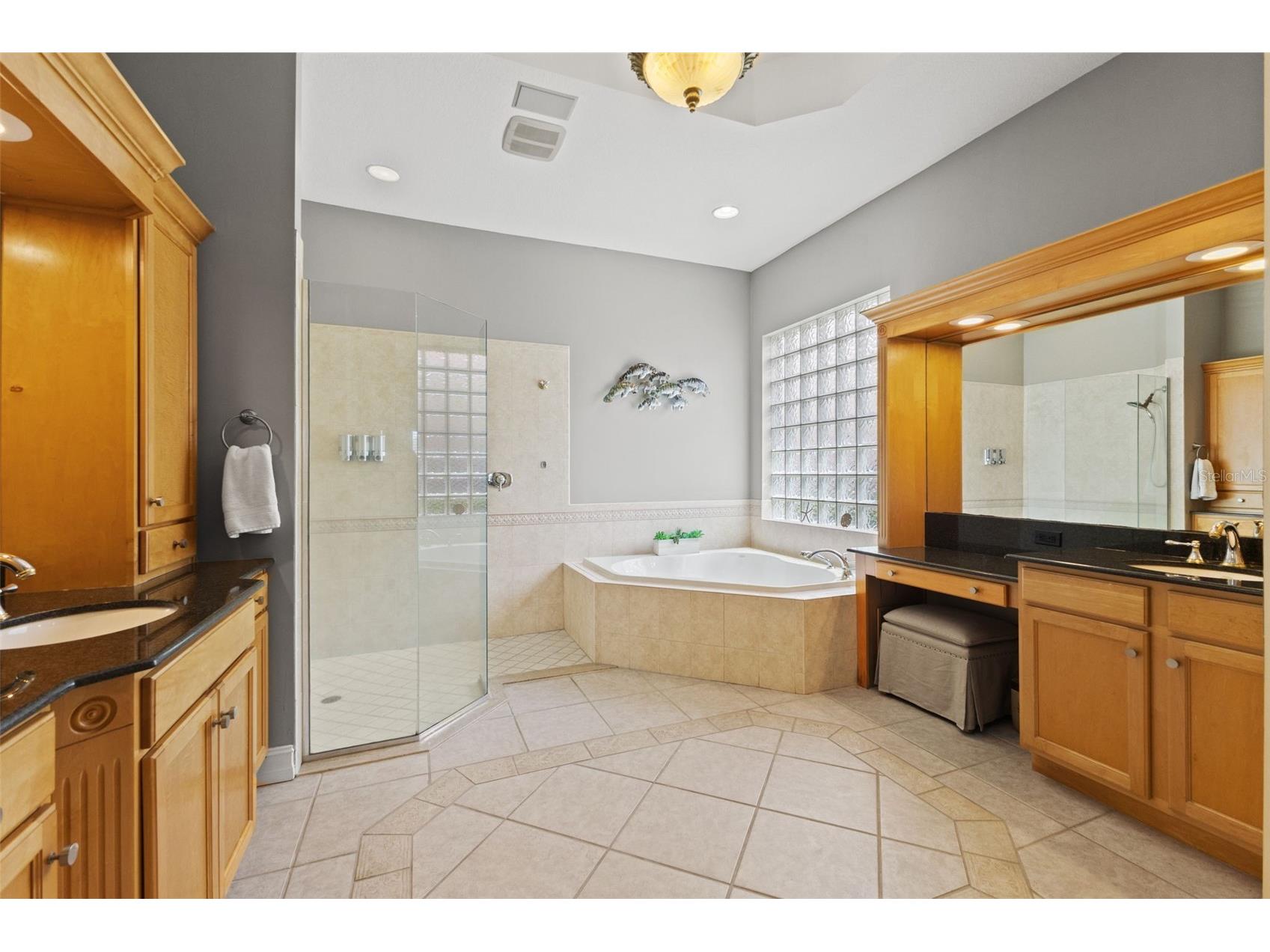 1105 3rd Street E Palmetto FL 34221 TB8526709 image41