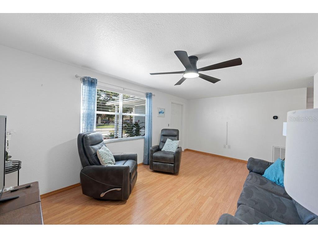 1105 58th Street S Gulfport FL 33707 A4627759 image7