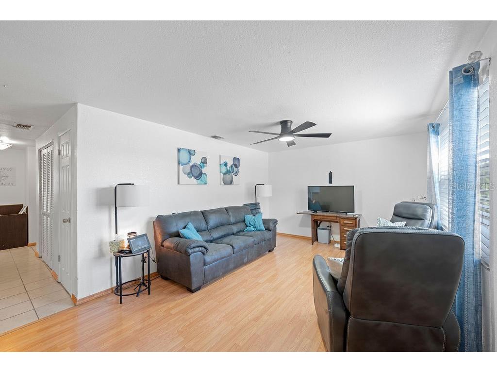 1105 58th Street S Gulfport FL 33707 A4627759 image8