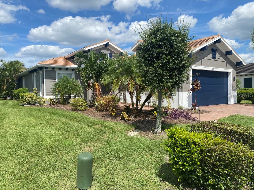 1105 Bearing Court Bradenton FL 34208 A4594894 image1