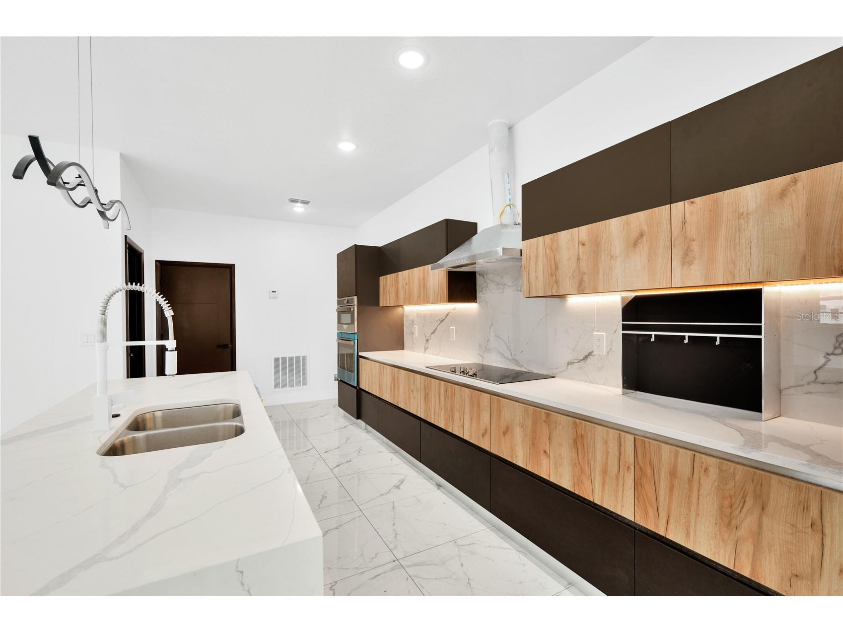 1105 Conant Avenue Safety Harbor FL 34695 TB8510607 image12