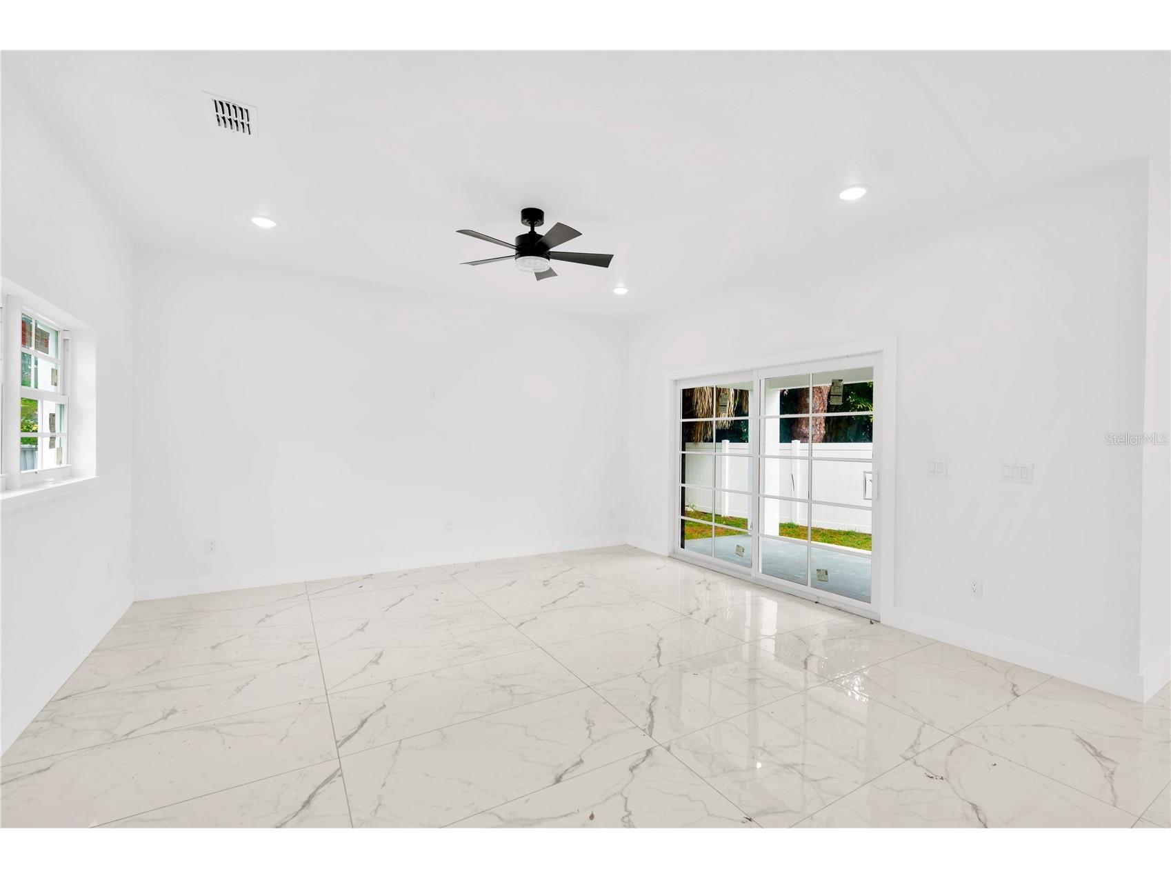 1105 Conant Avenue Safety Harbor FL 34695 TB8510607 image14