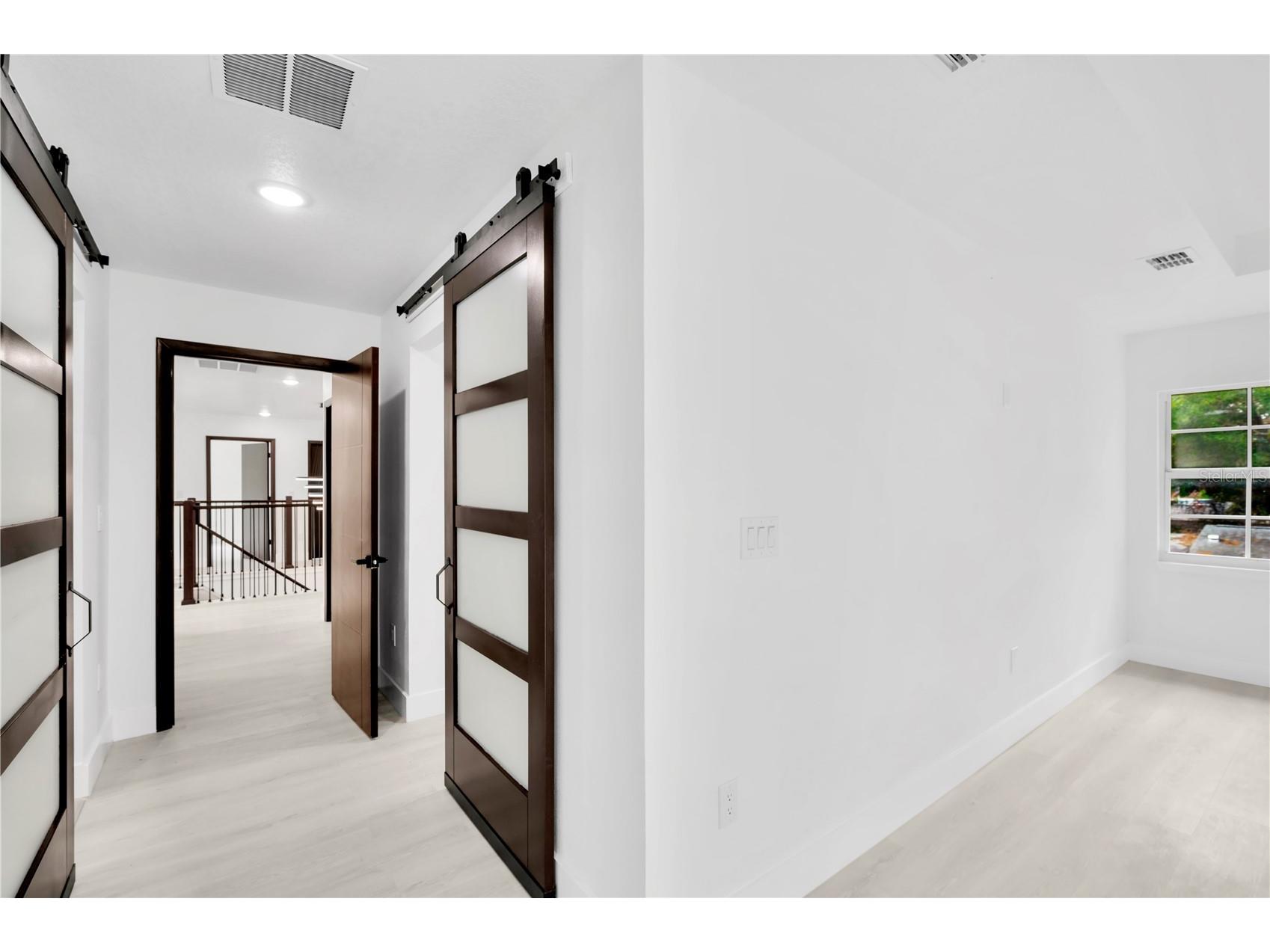 1105 Conant Avenue Safety Harbor FL 34695 TB8510607 image24