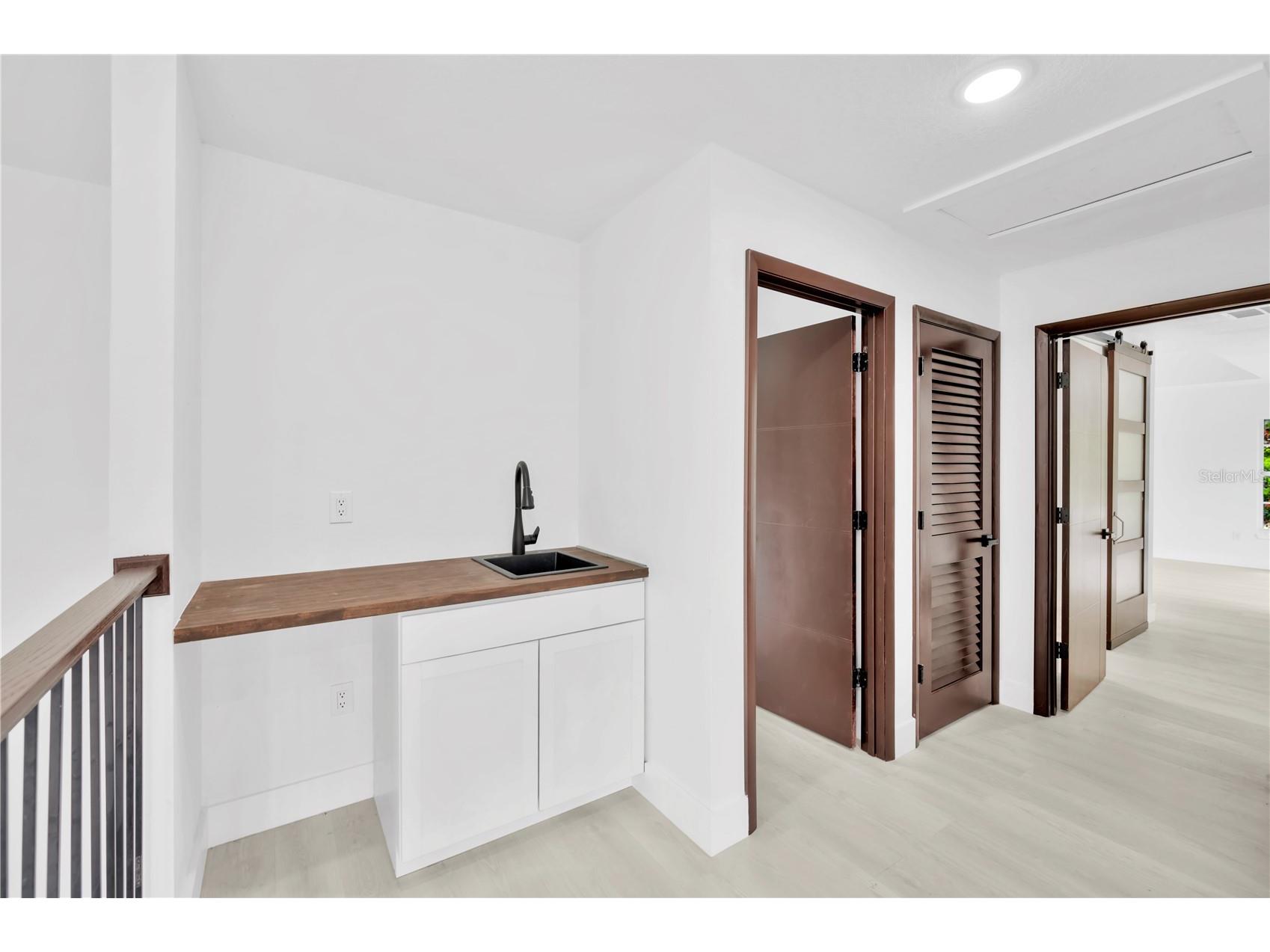 1105 Conant Avenue Safety Harbor FL 34695 TB8510607 image36