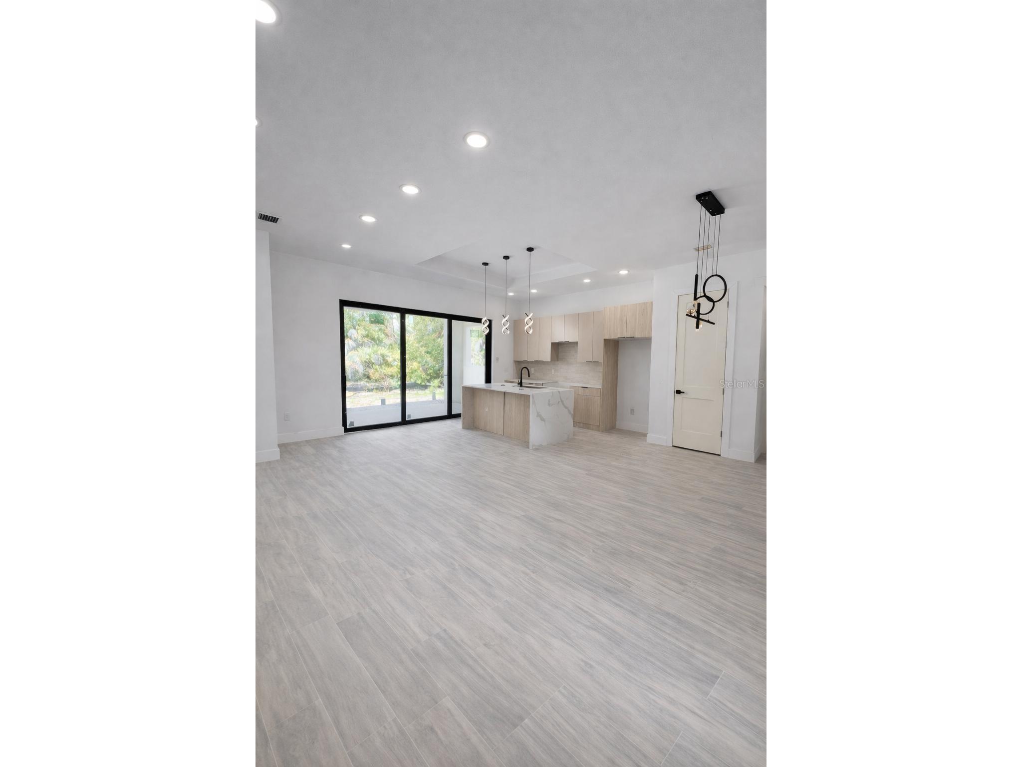 1105 Cornelius Boulevard Port Charlotte FL 33953 O6384136 image2