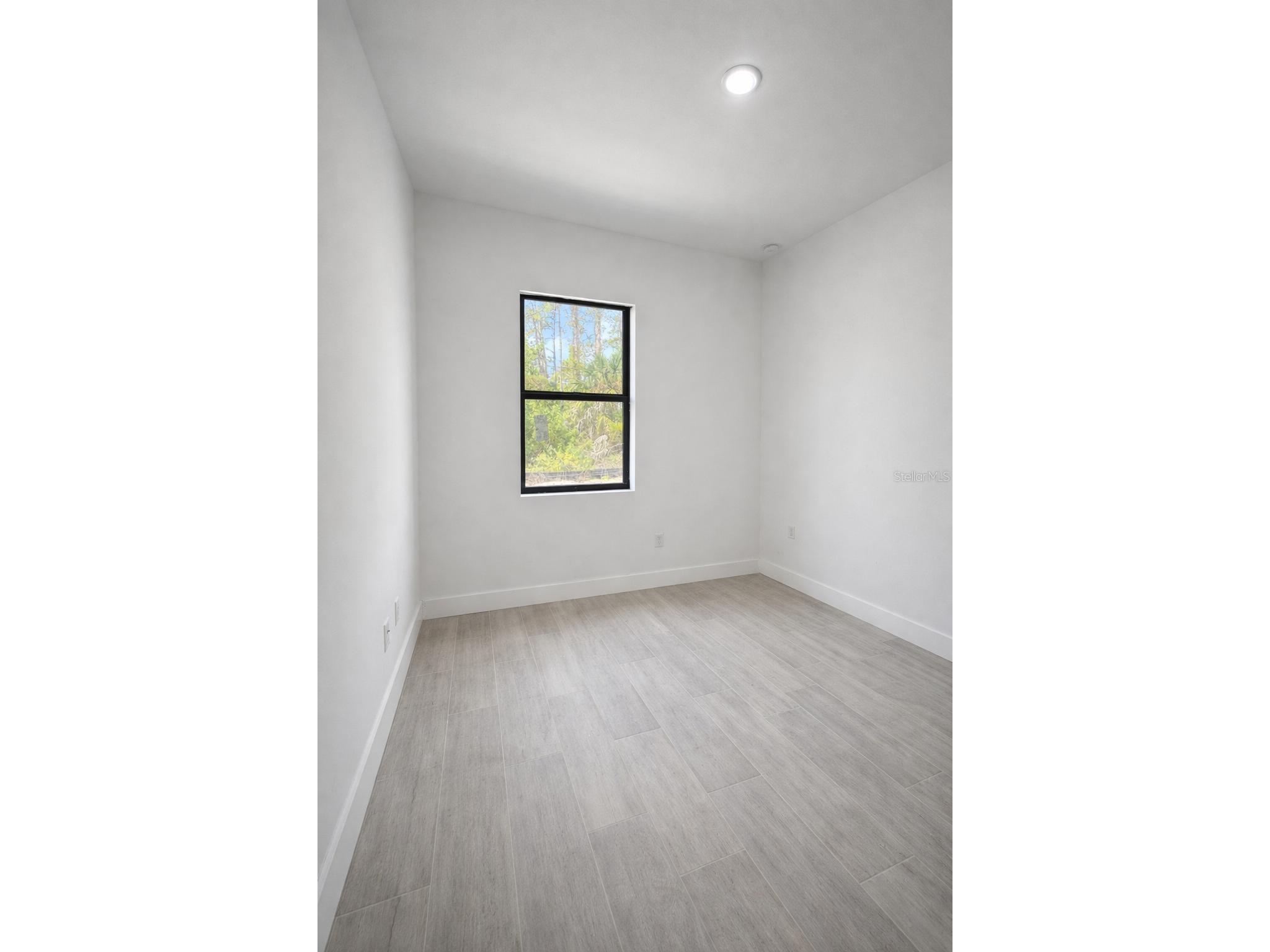 1105 Cornelius Boulevard Port Charlotte FL 33953 O6384136 image5