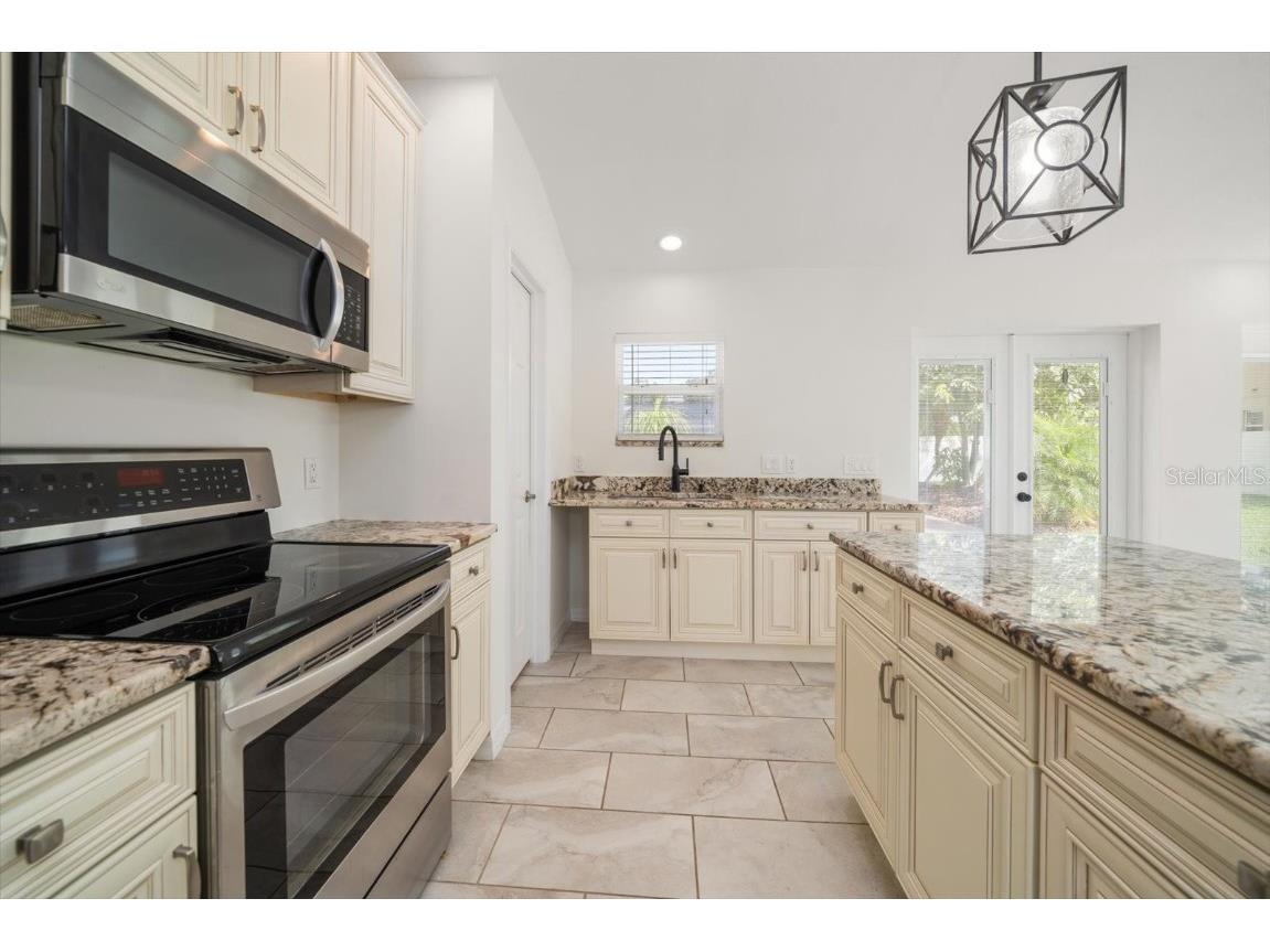 1105 Deer Run Place Valrico FL 33594 TB8439295 image14