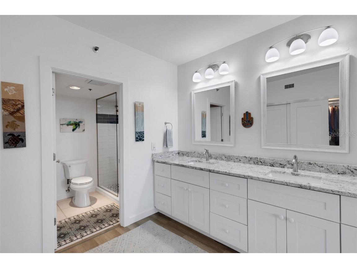 1105 Gulf Of Mexico Drive #203 Longboat Key FL 34228 A4674072 image10