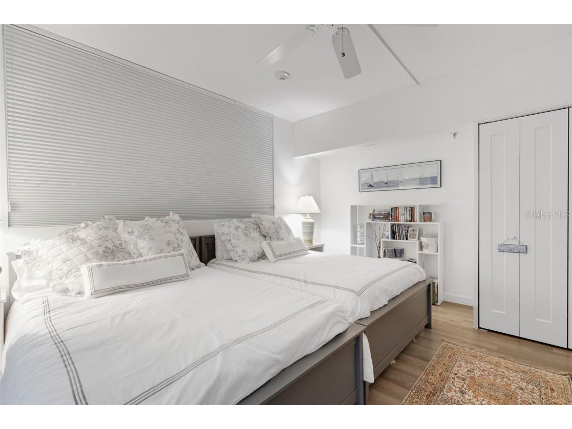 1105 Gulf Of Mexico Drive #203 Longboat Key FL 34228 A4674072 image15