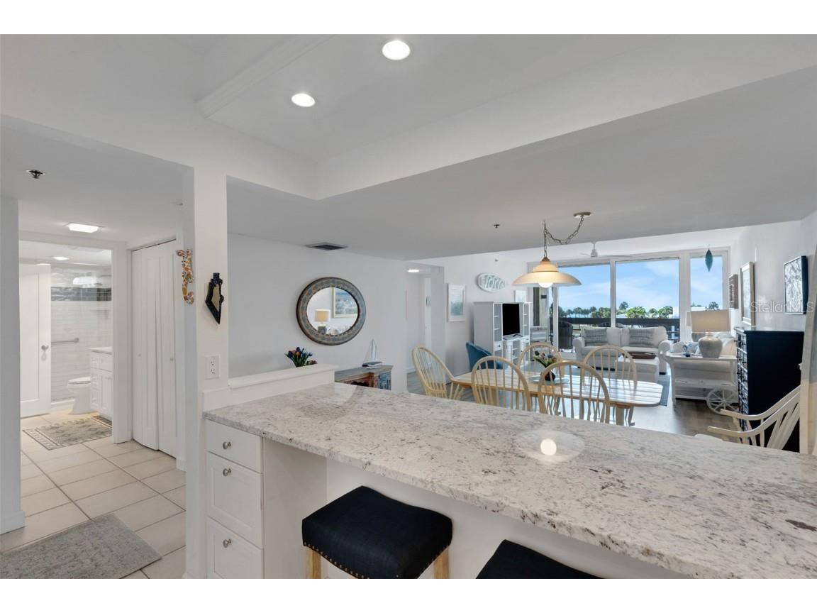 1105 Gulf Of Mexico Drive #203 Longboat Key FL 34228 A4674072 image31