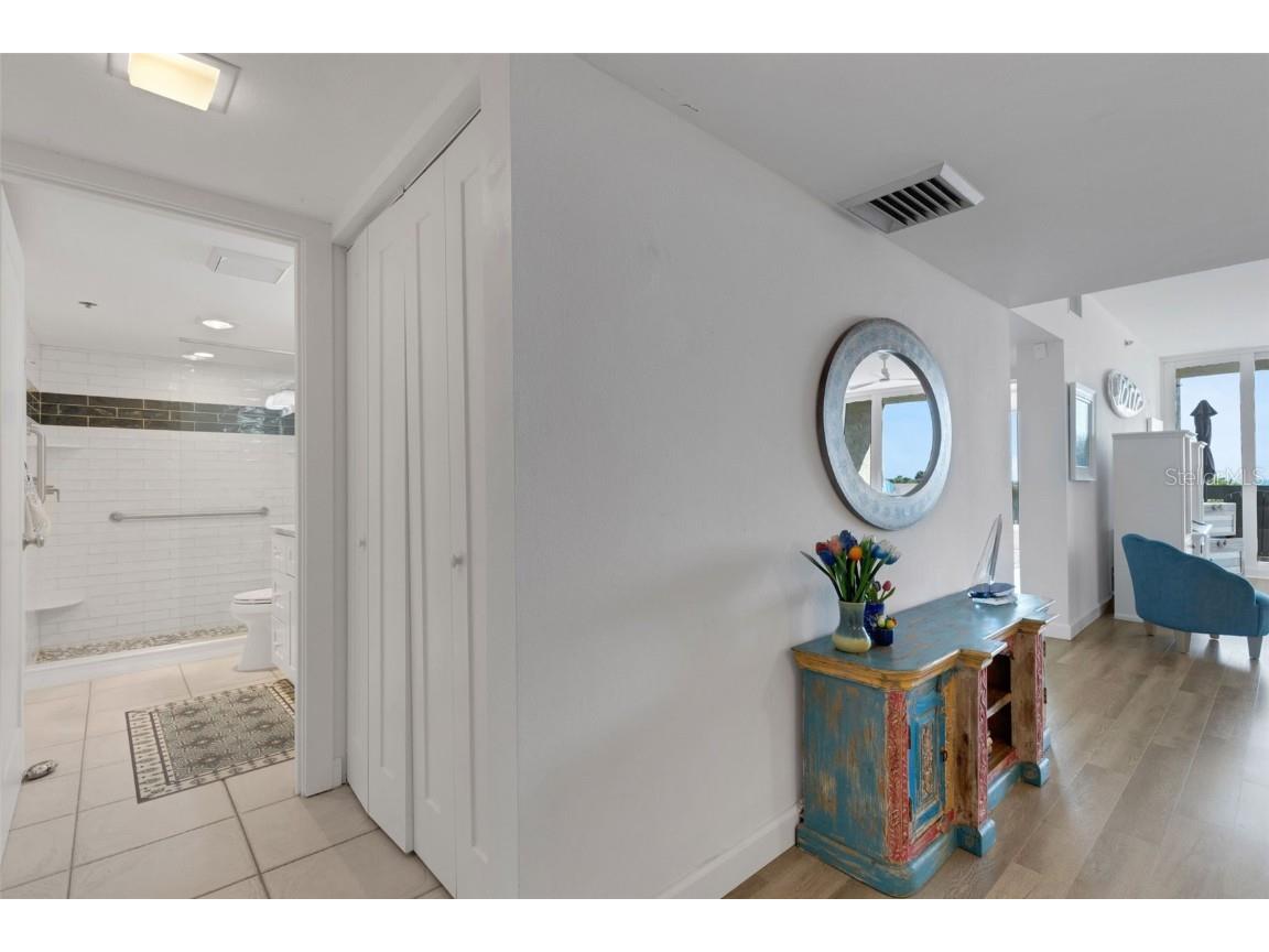 1105 Gulf Of Mexico Drive #203 Longboat Key FL 34228 A4674072 image32