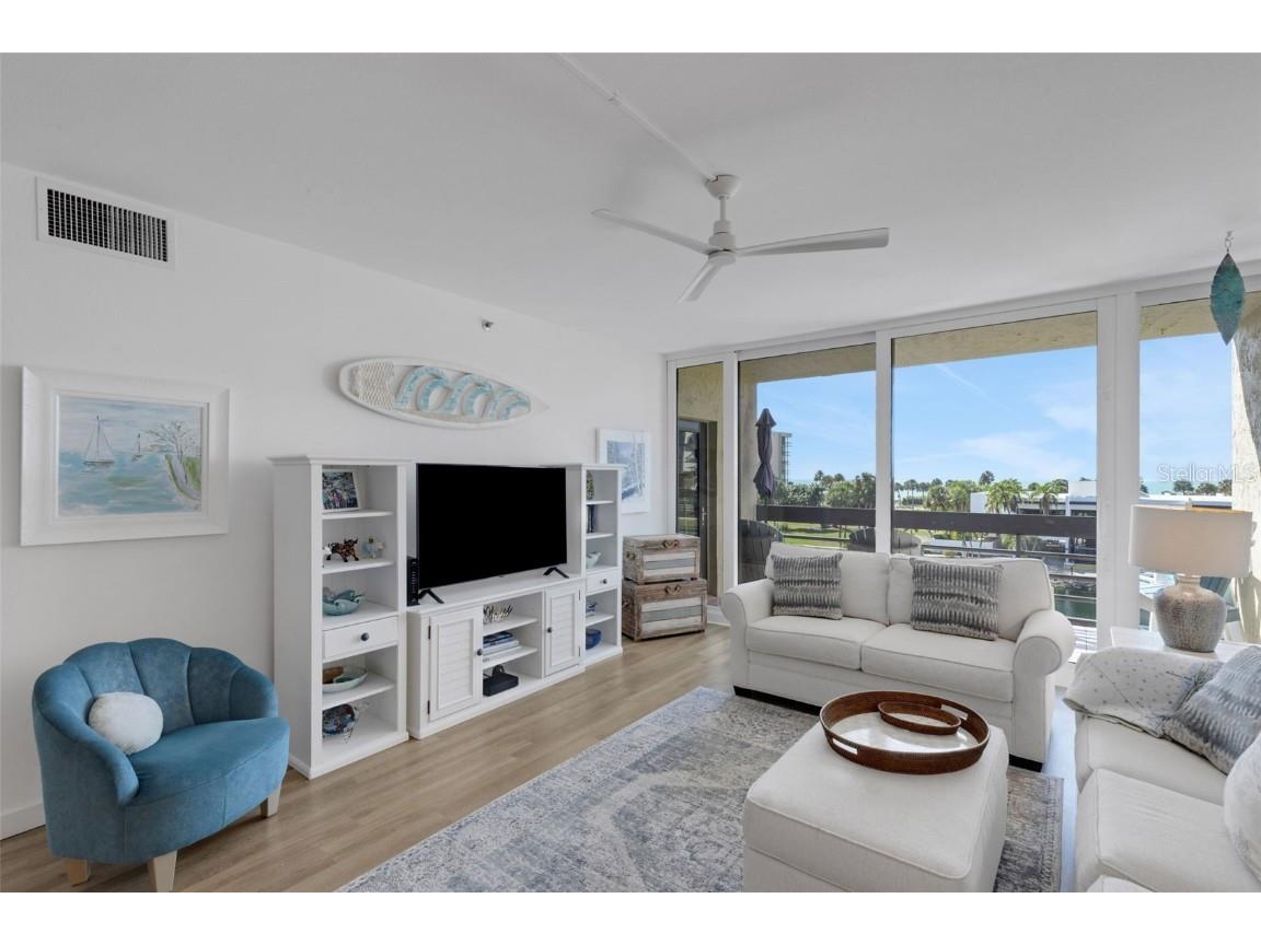 1105 Gulf Of Mexico Drive #203 Longboat Key FL 34228 A4674072 image38