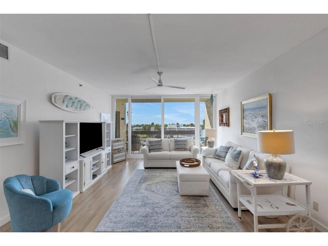 1105 Gulf Of Mexico Drive #203 Longboat Key FL 34228 A4674072 image40