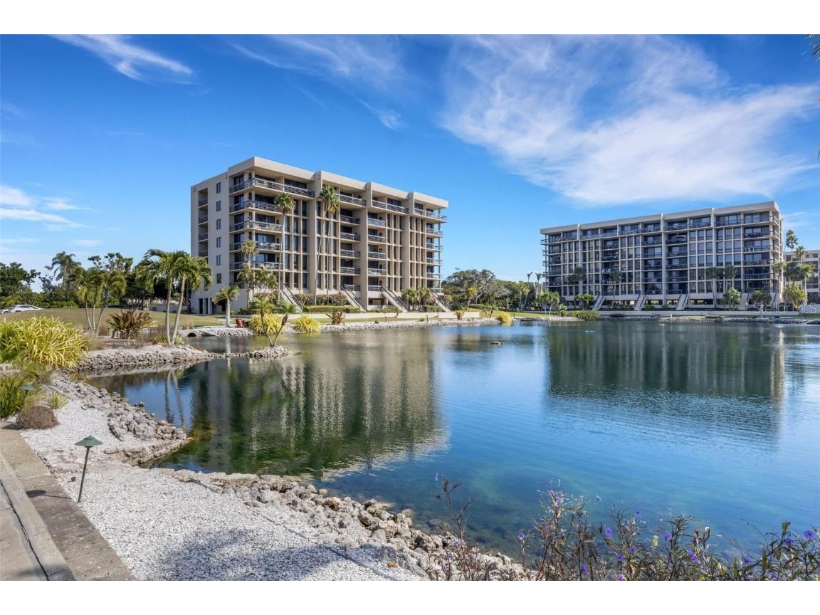 1105 Gulf Of Mexico Drive #203 Longboat Key FL 34228 A4674072 image56