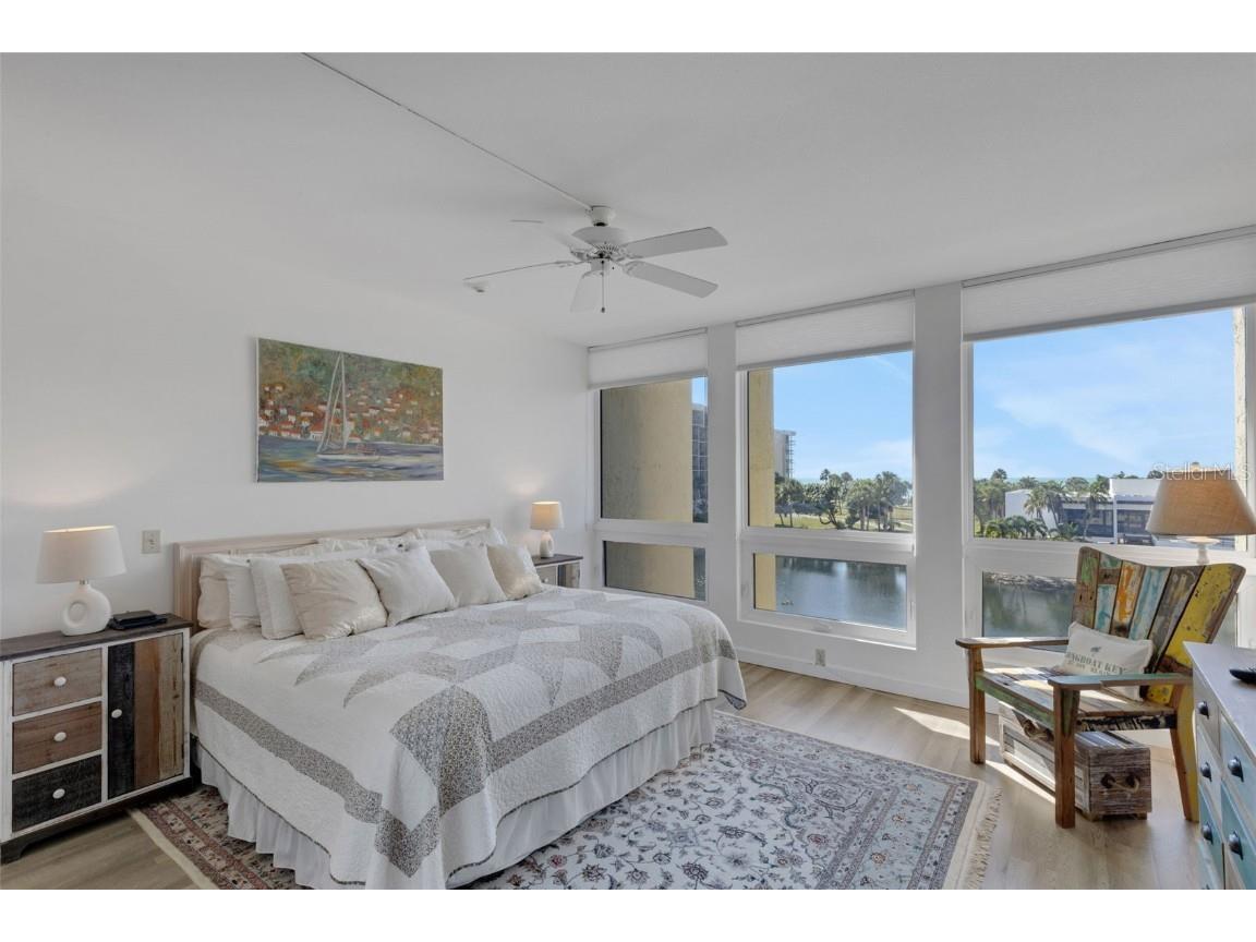 1105 Gulf Of Mexico Drive #203 Longboat Key FL 34228 A4674072 image6