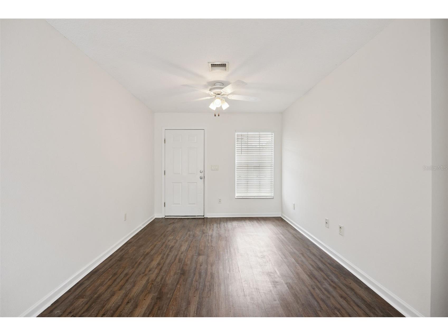 1105 N Rockingham Avenue Tavares FL 32778 O6416337 image4
