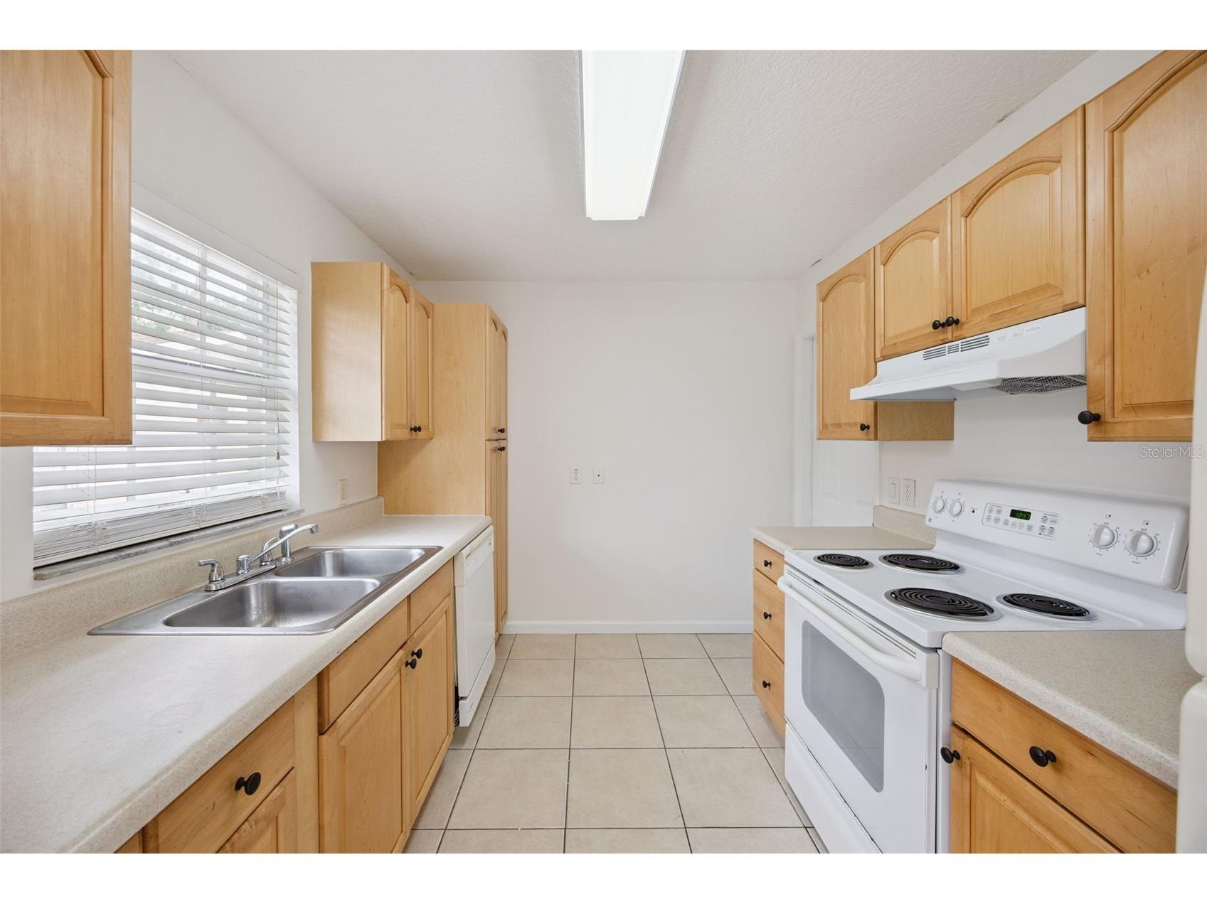 1105 N Rockingham Avenue Tavares FL 32778 O6416337 image8