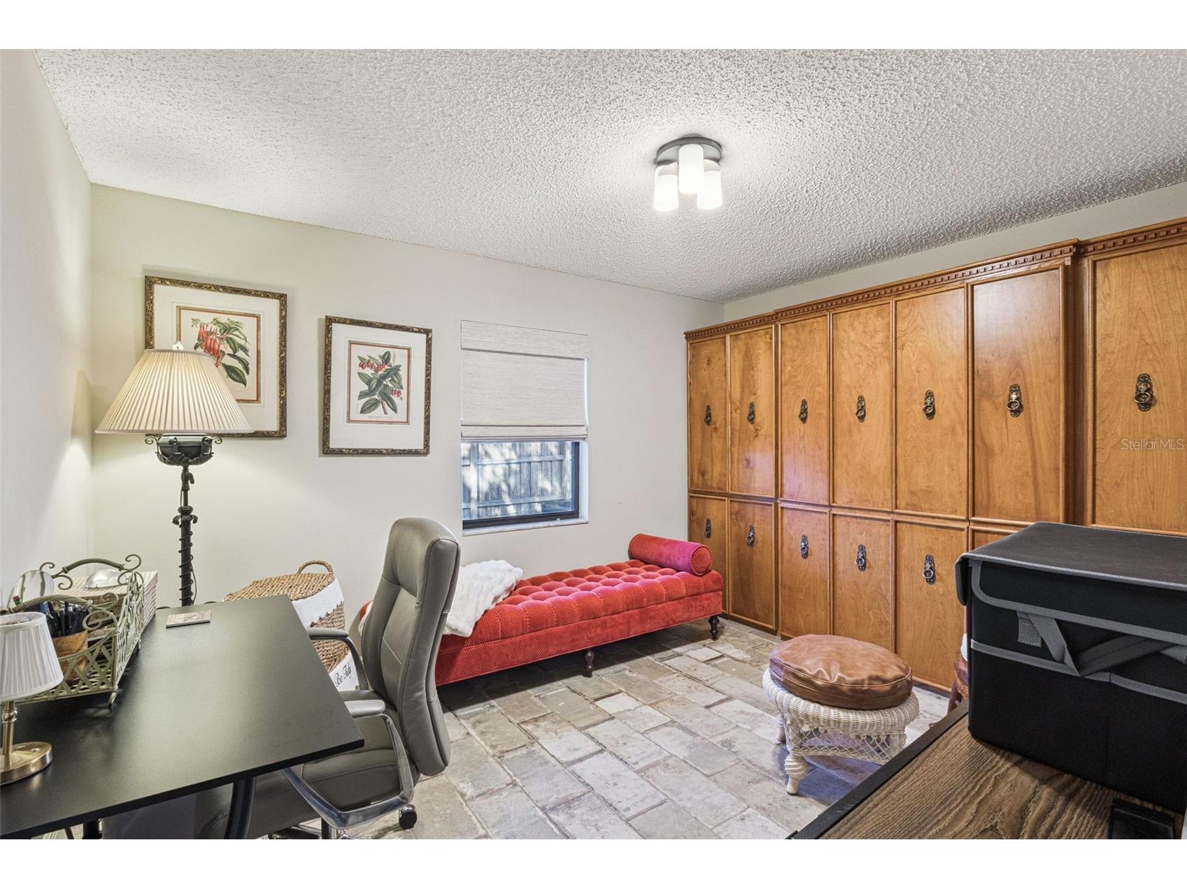 1105 N Valencia Avenue Howey In The Hills FL 34737 G5107030 image17